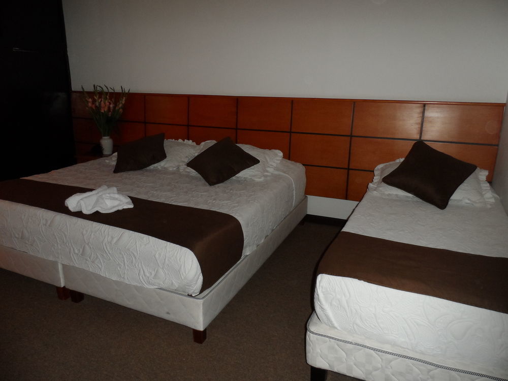 Hotel Casa Quinta Embajada 2*