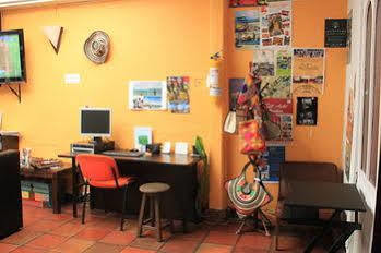 Hostal Iku Backpackers *