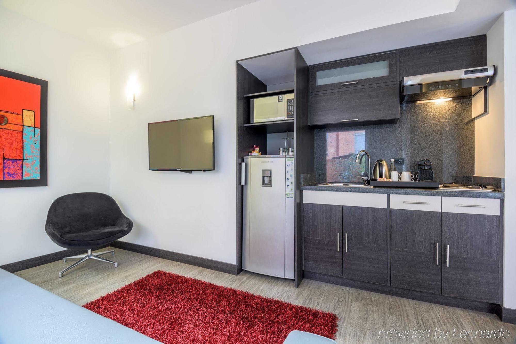 Hotel Nh Urban 26 Royal Bogotá