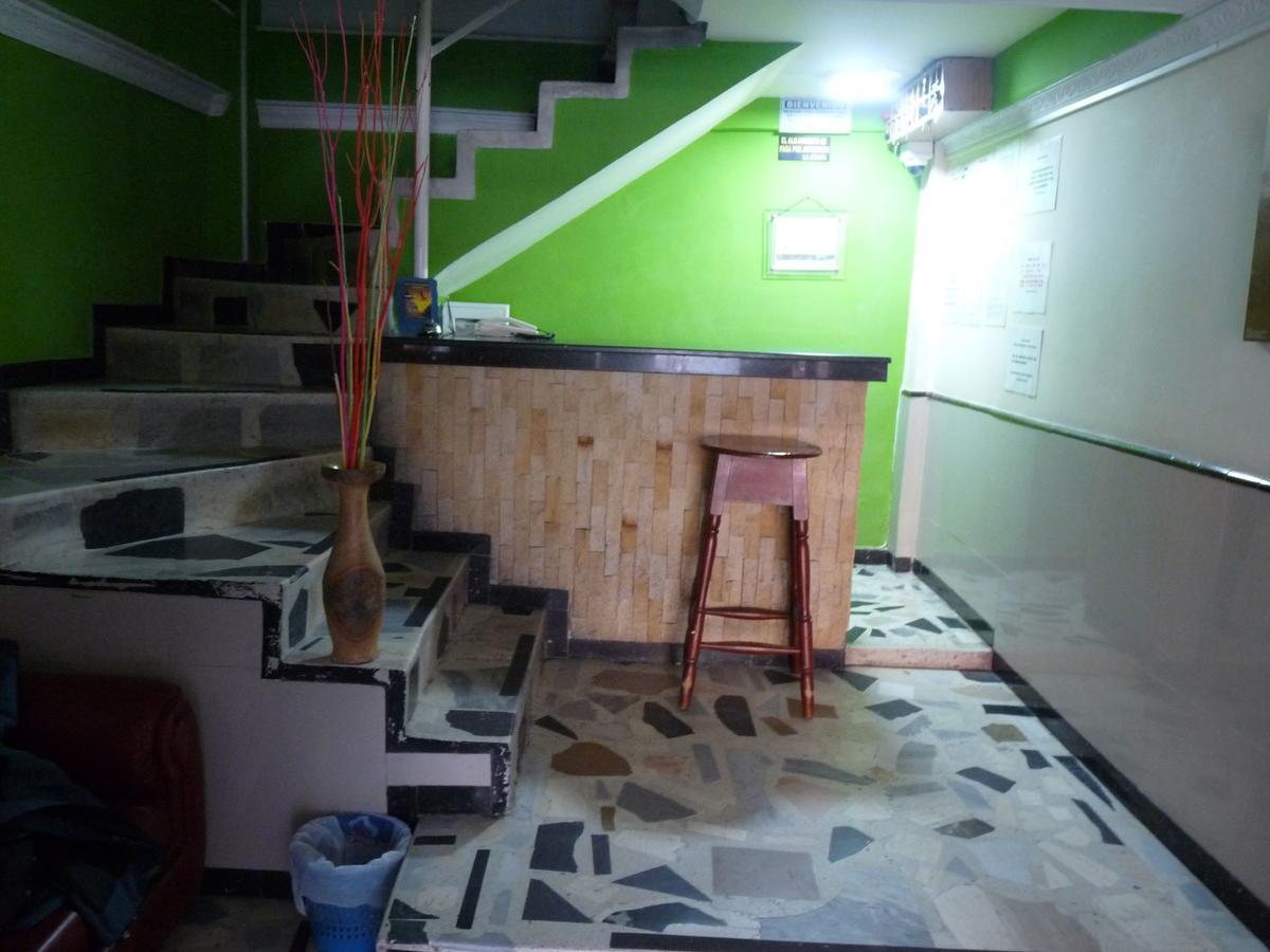 Colonial Hotel