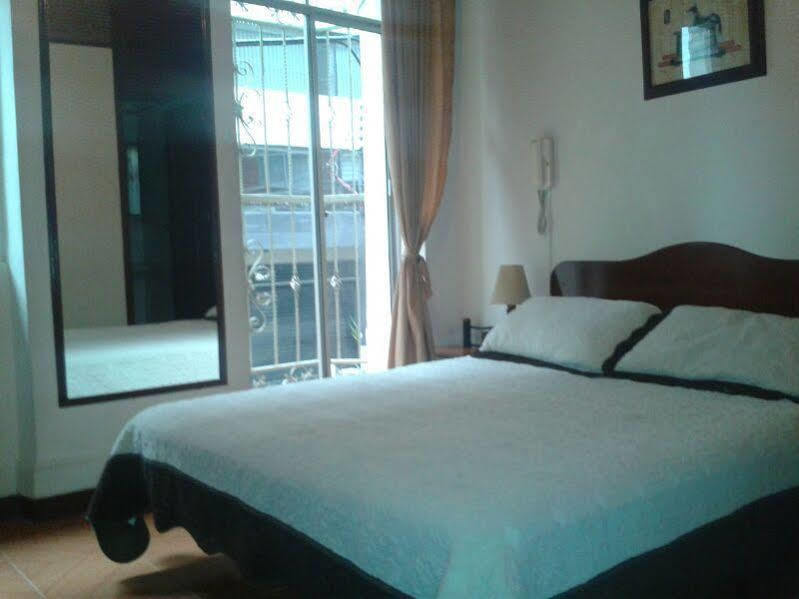Ayenda 1016 Chapinero Hotel 3*