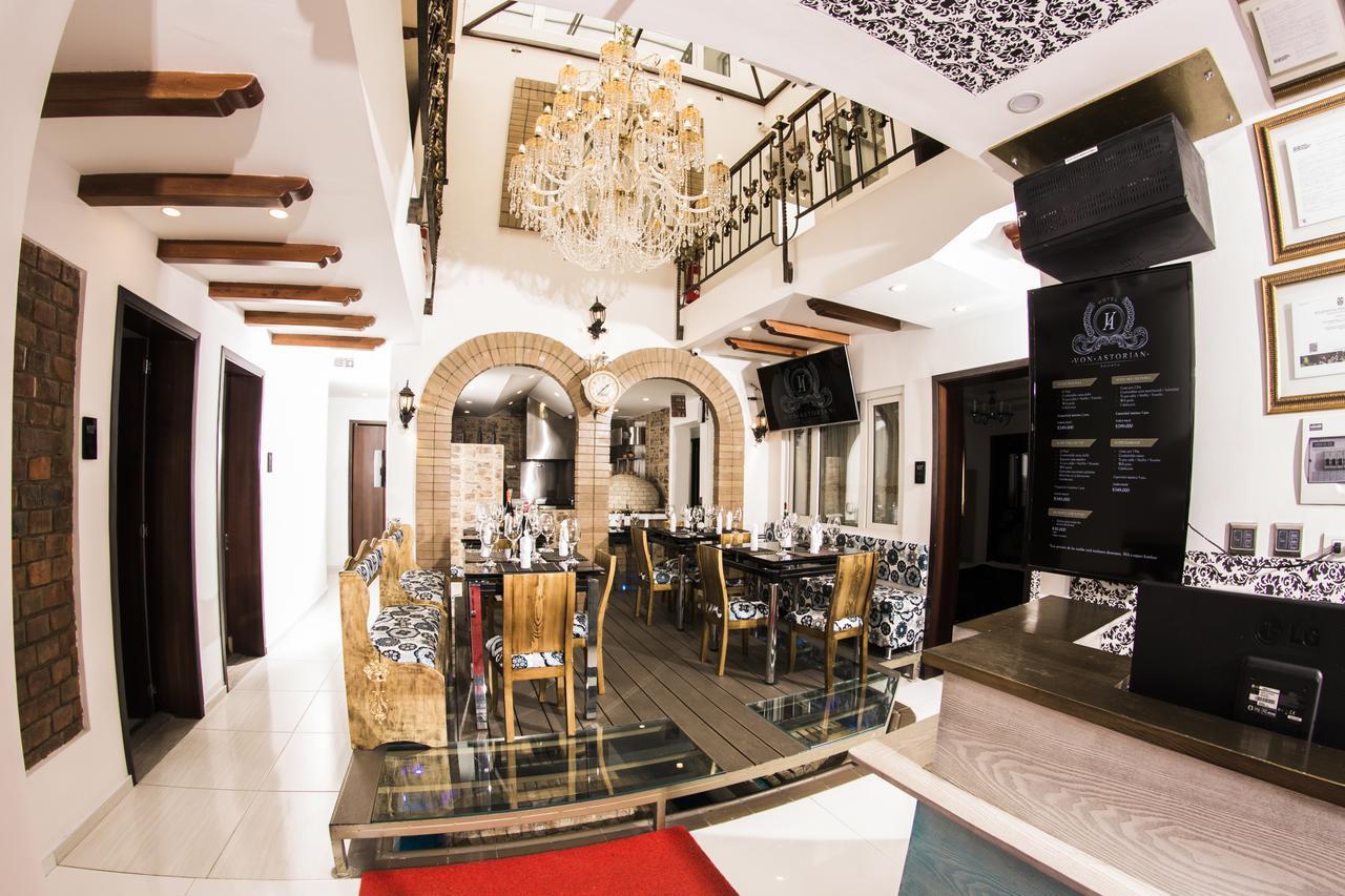 Hotel Von Astorian 5*