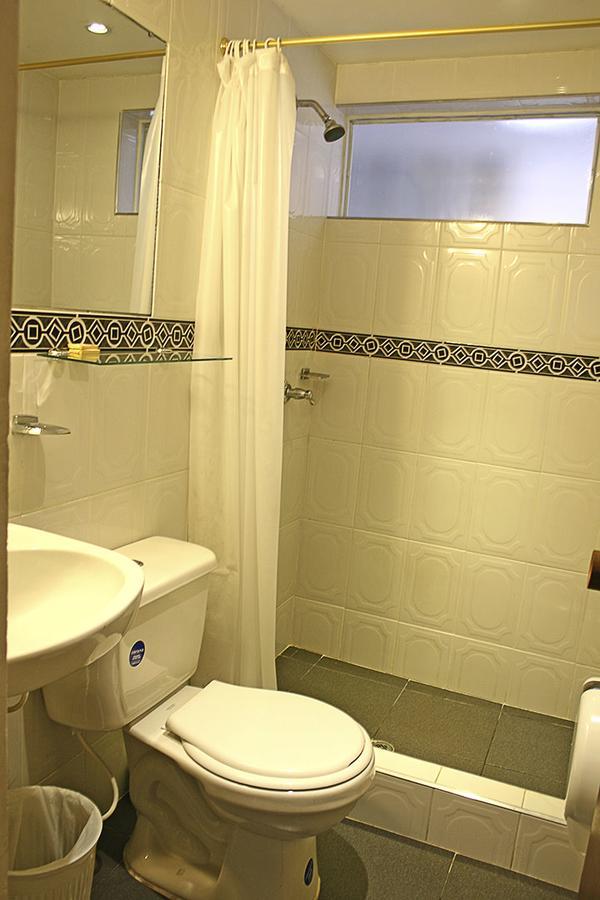Hotel Karina *