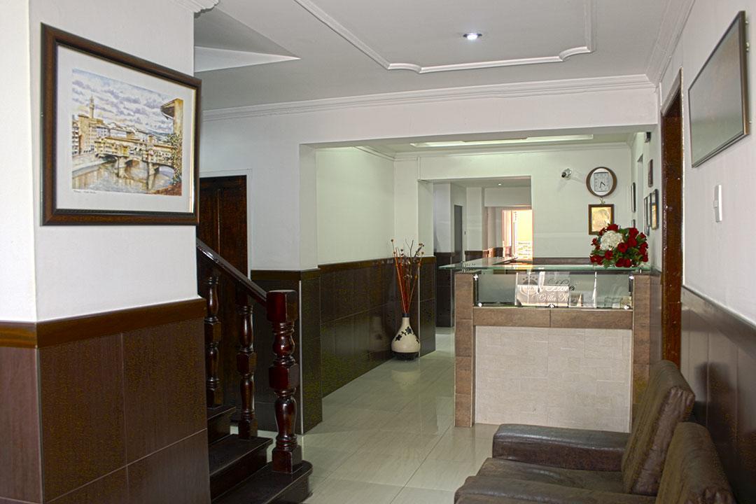 Hotel Karina *
