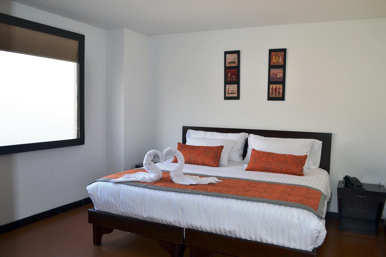 Hotel Expo Corferias 3*