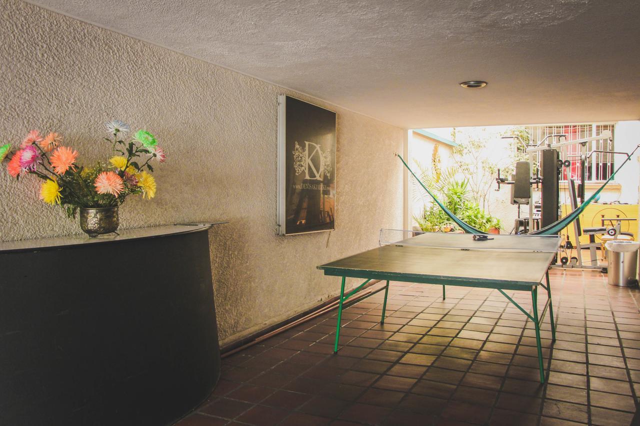 Hostal Ak 82 *