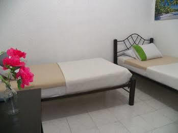 Guest house Hostel Mi Casa Blanca 2*