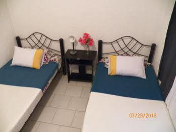 Guest house Hostel Mi Casa Blanca 2*