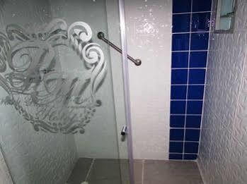 Hotel Aw Plaza Miranda 3*