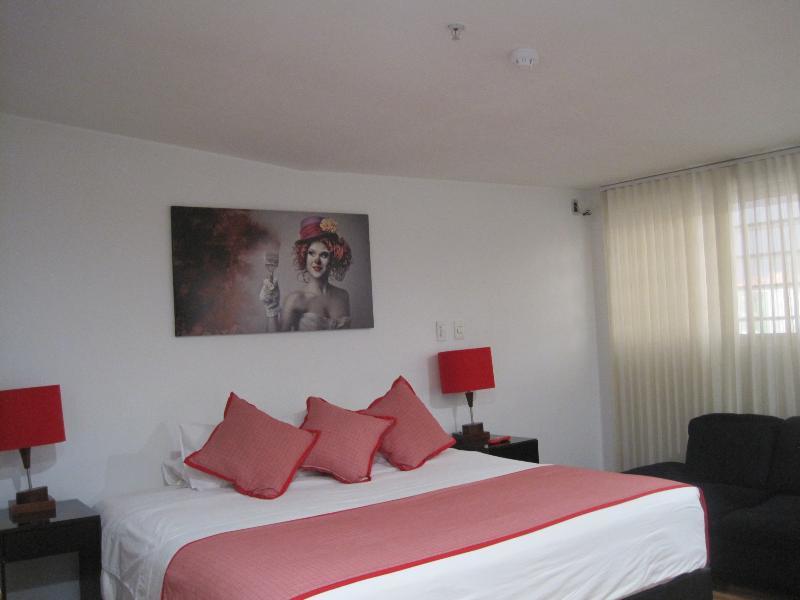 Sheridan Corferias Hotel 3*