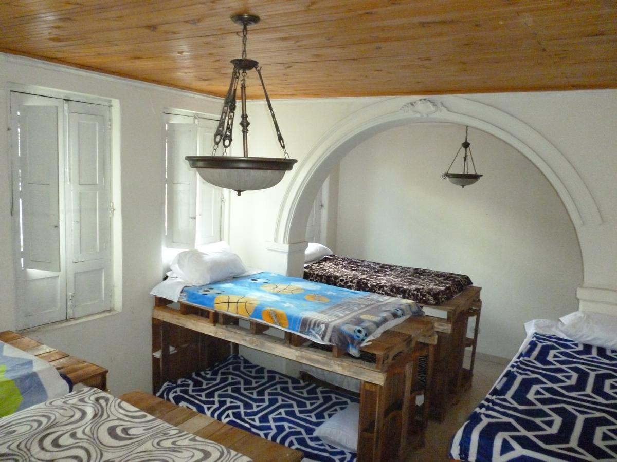 Hostal CQ Lourdes Hostal
