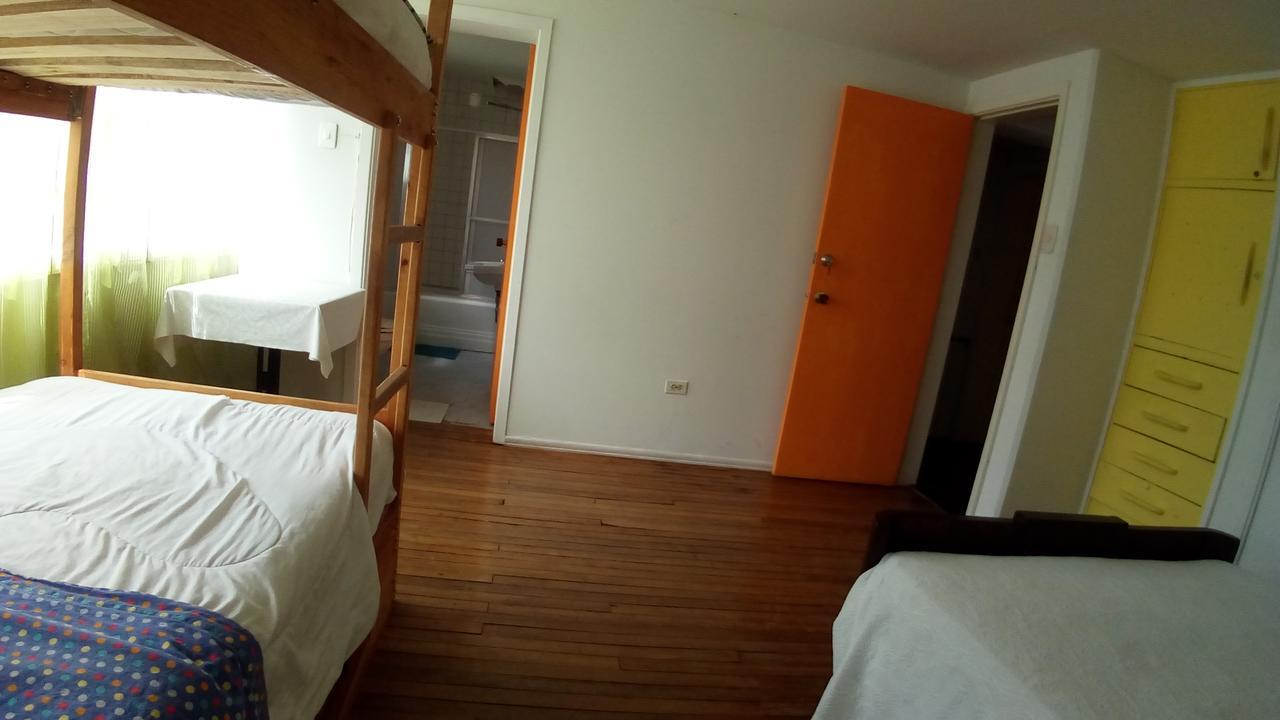 Hostal Music House *
