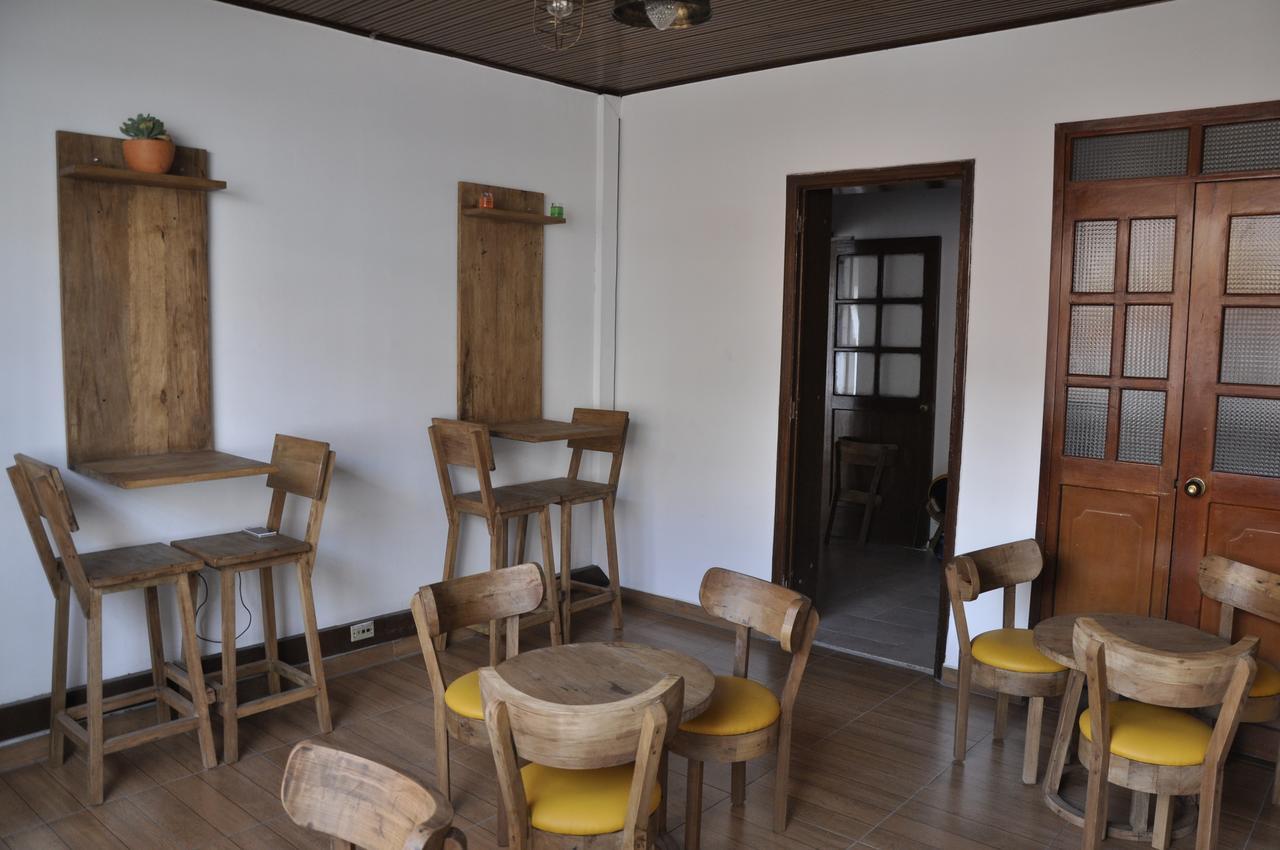 Hostal El Baul Hostal *