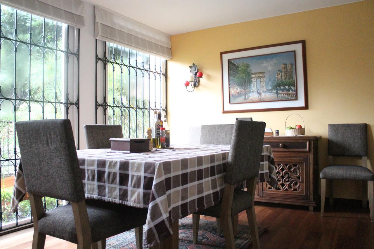 Habitación en casa particular Belmira House Cedritos Bogotá