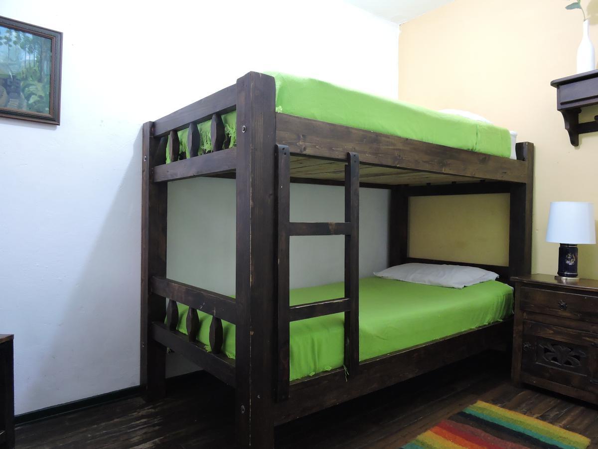 Hostal Chocolate