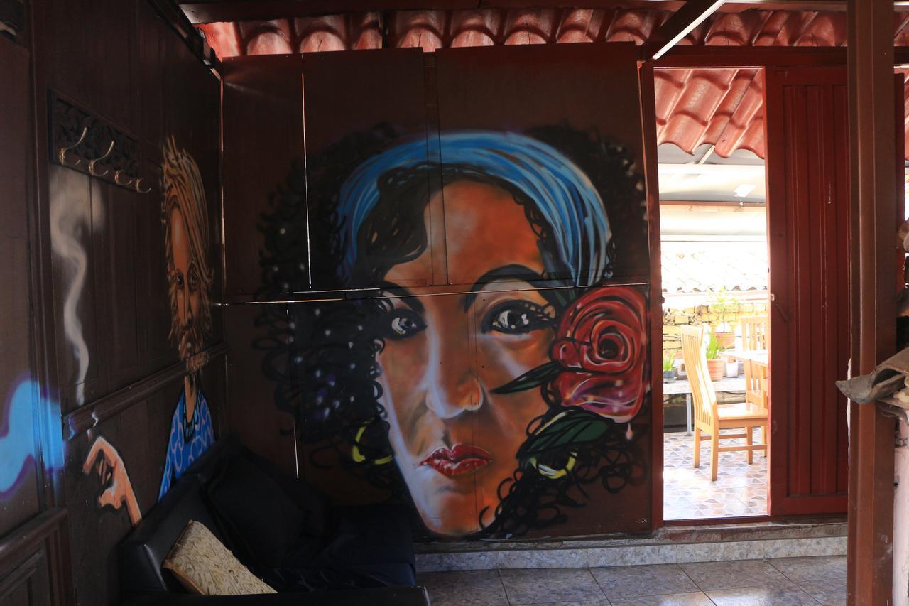 Tip Top Hostel Hostal *