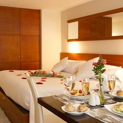 Nh Boheme Royal Hotel