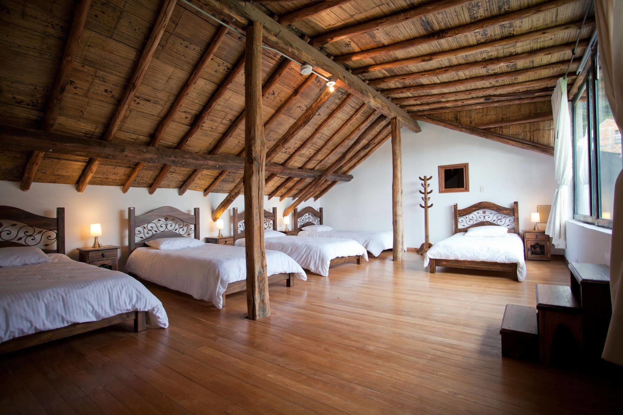 Arche Noah Boutique Hostal *