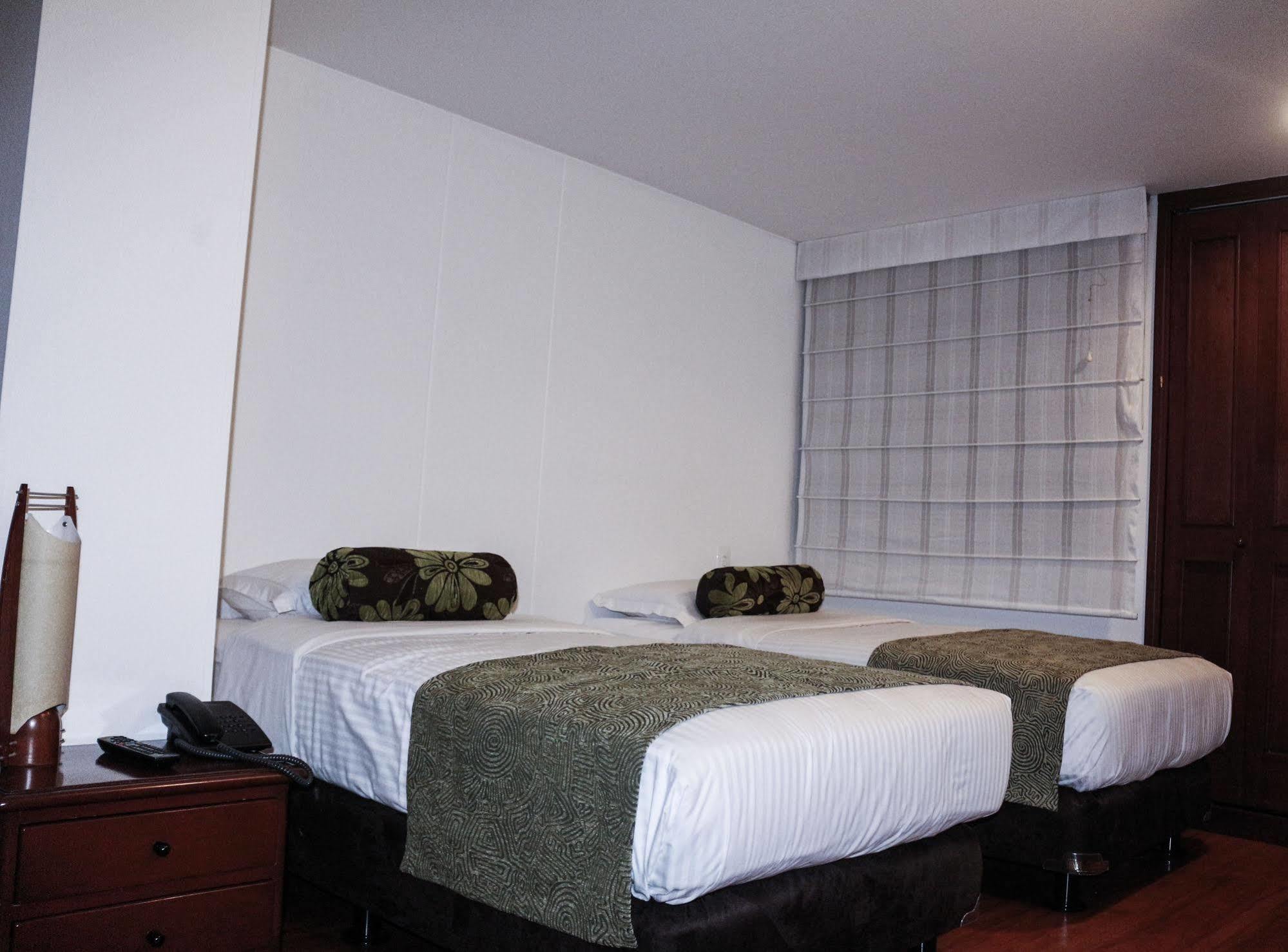 Confort 80 Zona Rosa 3*