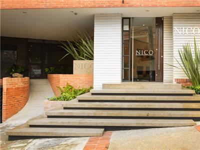 Hotel Nico Apartasuites 4*