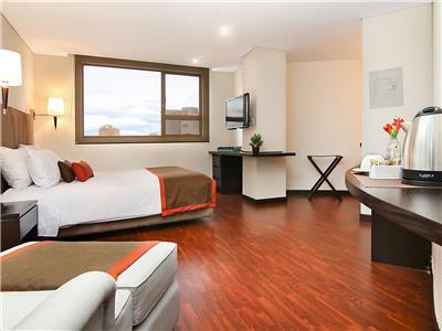 Nico Apartasuites 4*