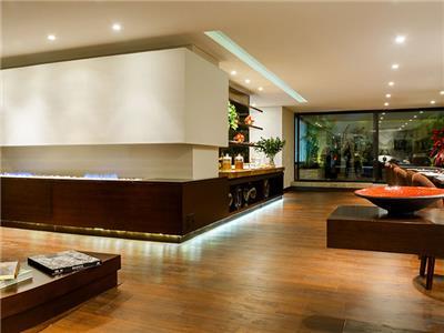 Hotel Nico Apartasuites 4*