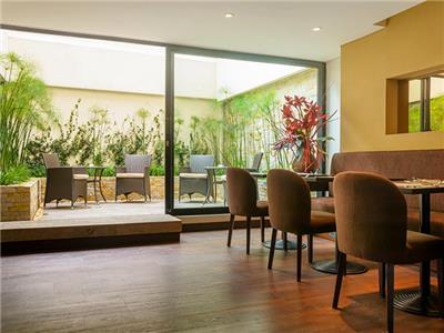 Nico Apartasuites Hotel 4*