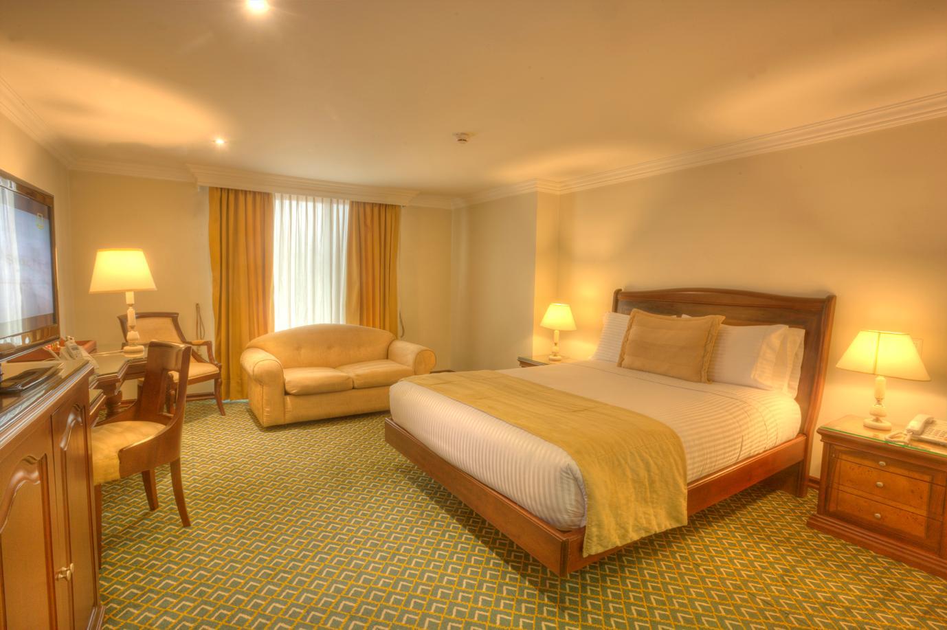 Embassy Park Hotel