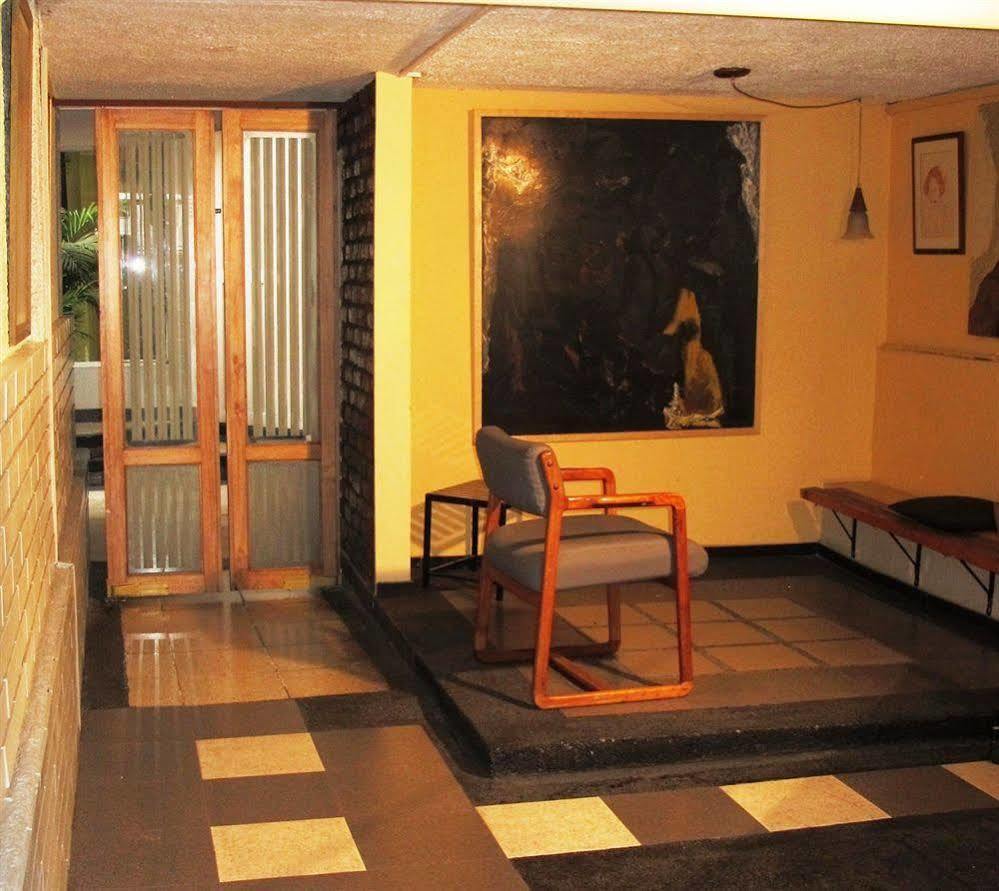 Apartahotel Alcazares