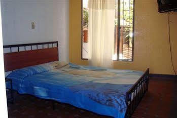 Alcazares Apartahotel 2*