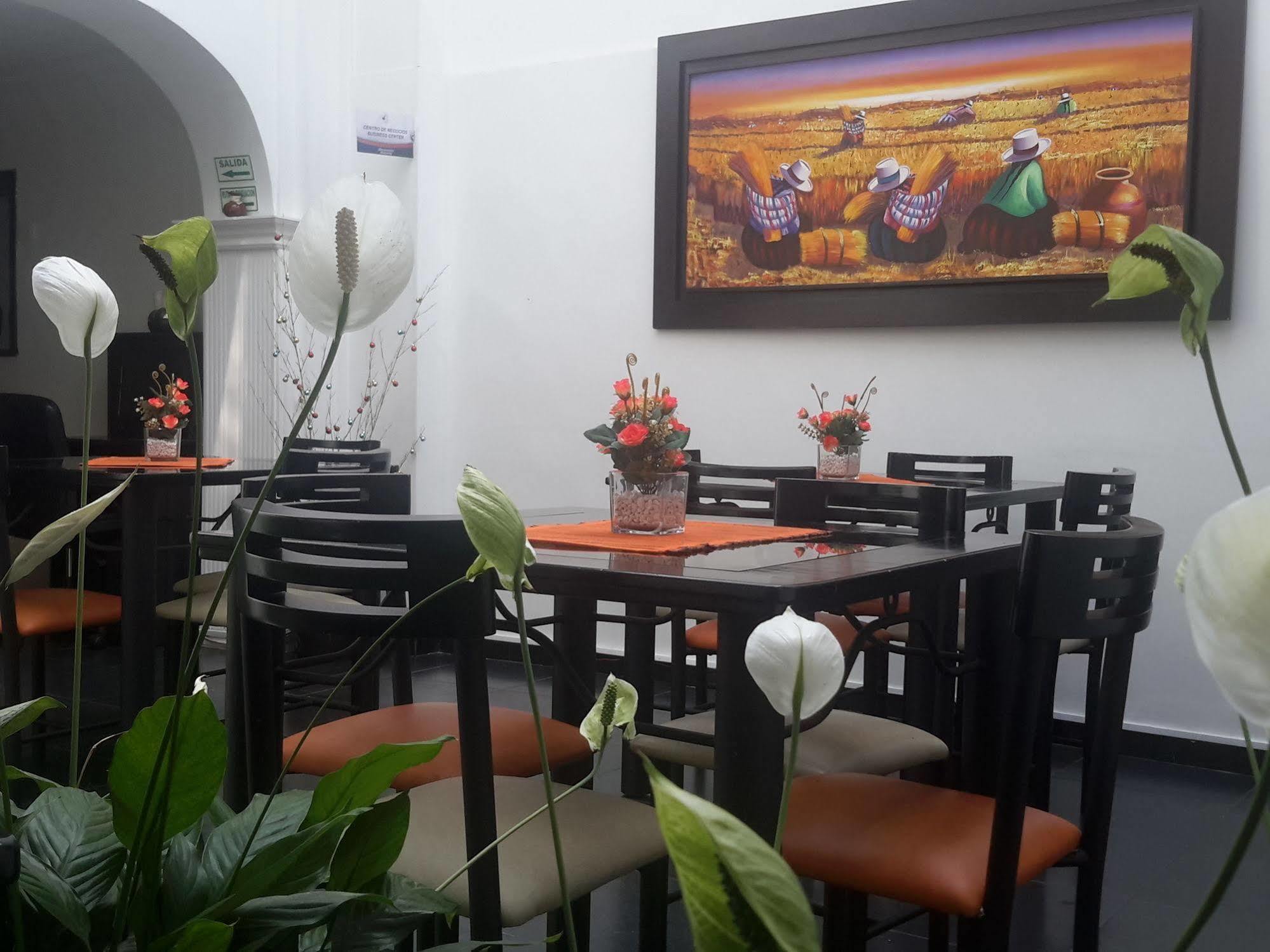 Hotel House A 5 Min De La Embajada Americana 3*