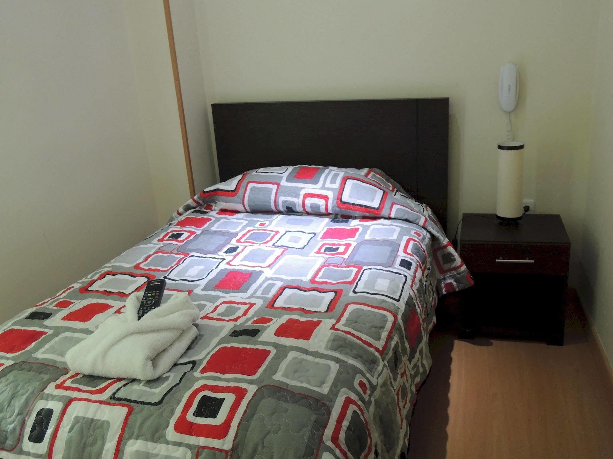 Titan & Hotel 3*