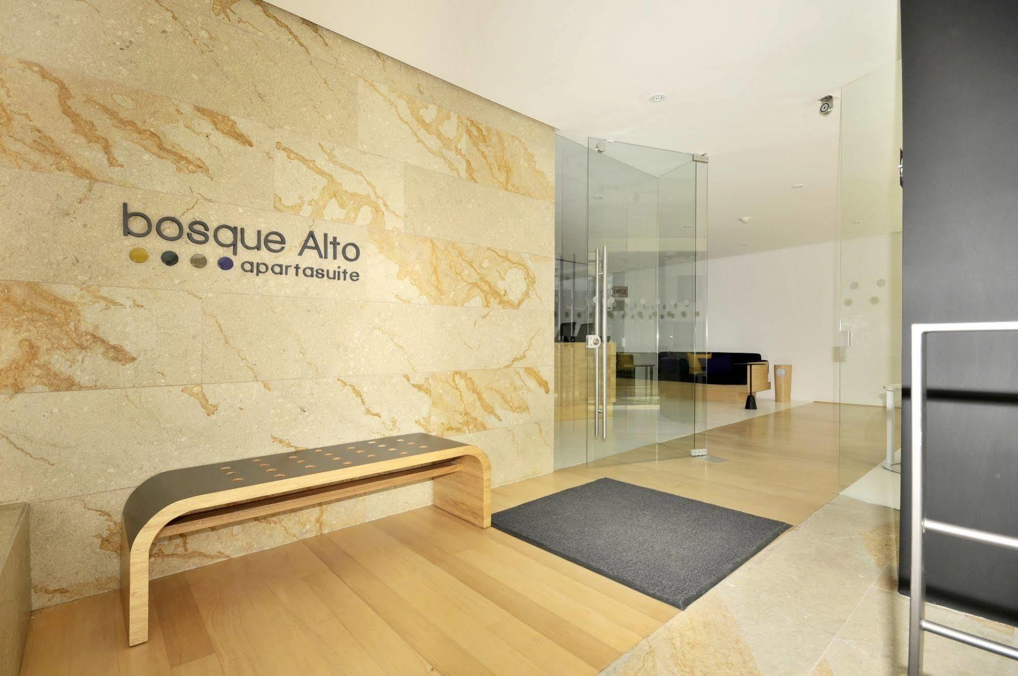Bosque Alto Apartasuite 4* Bogotá