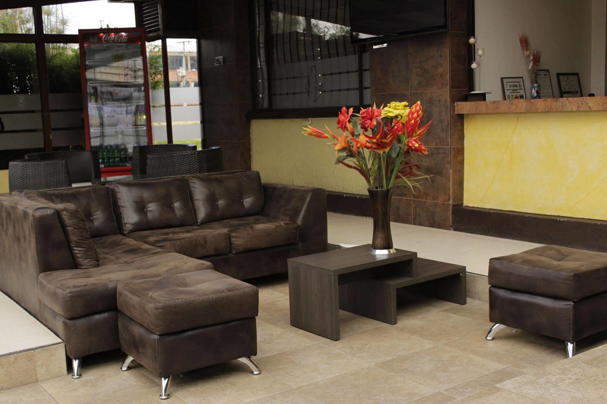 Ayenda 1087 La Estación Hotel Bogotá