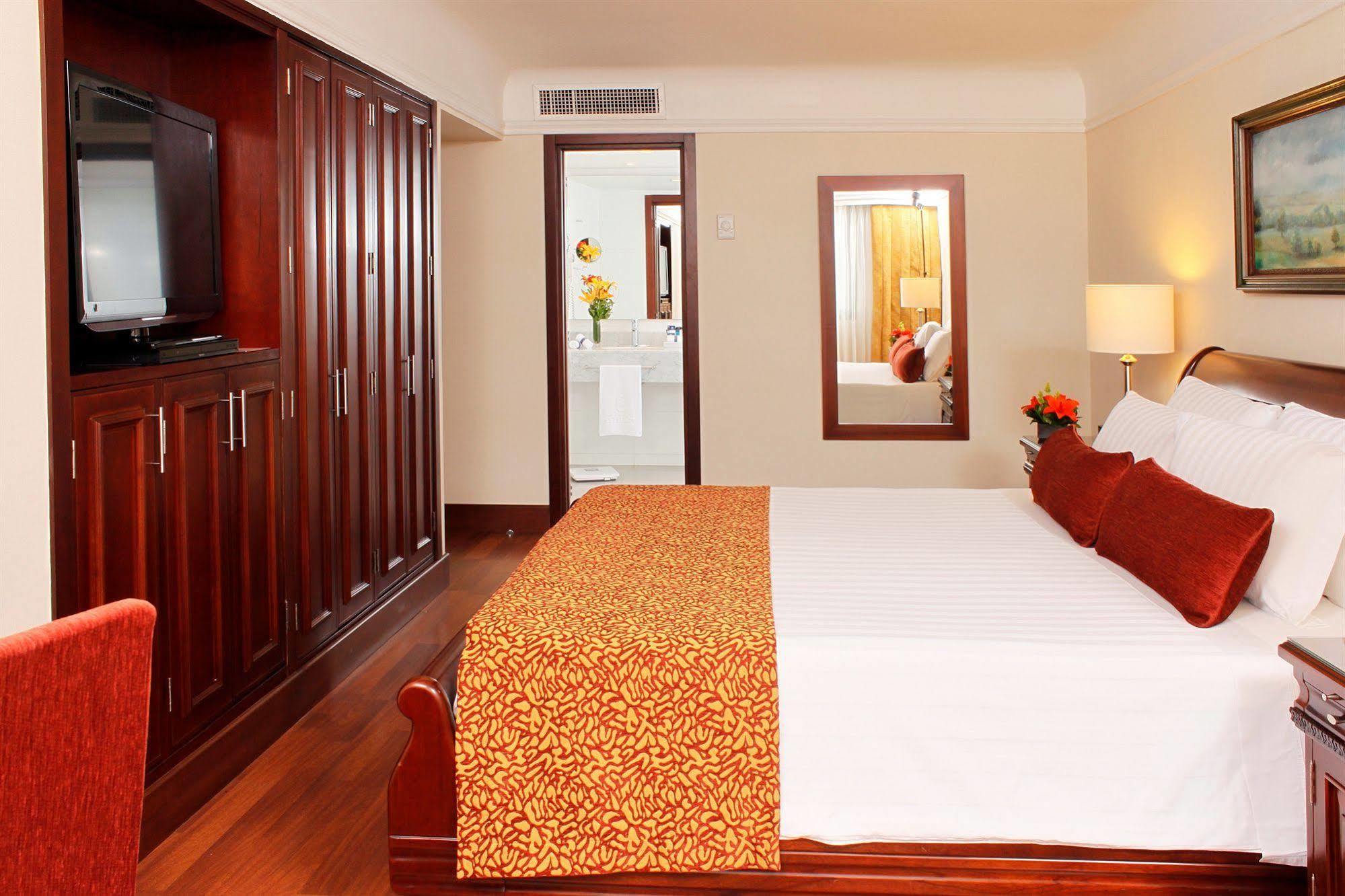 Estelar La Fontana Hotel 5*