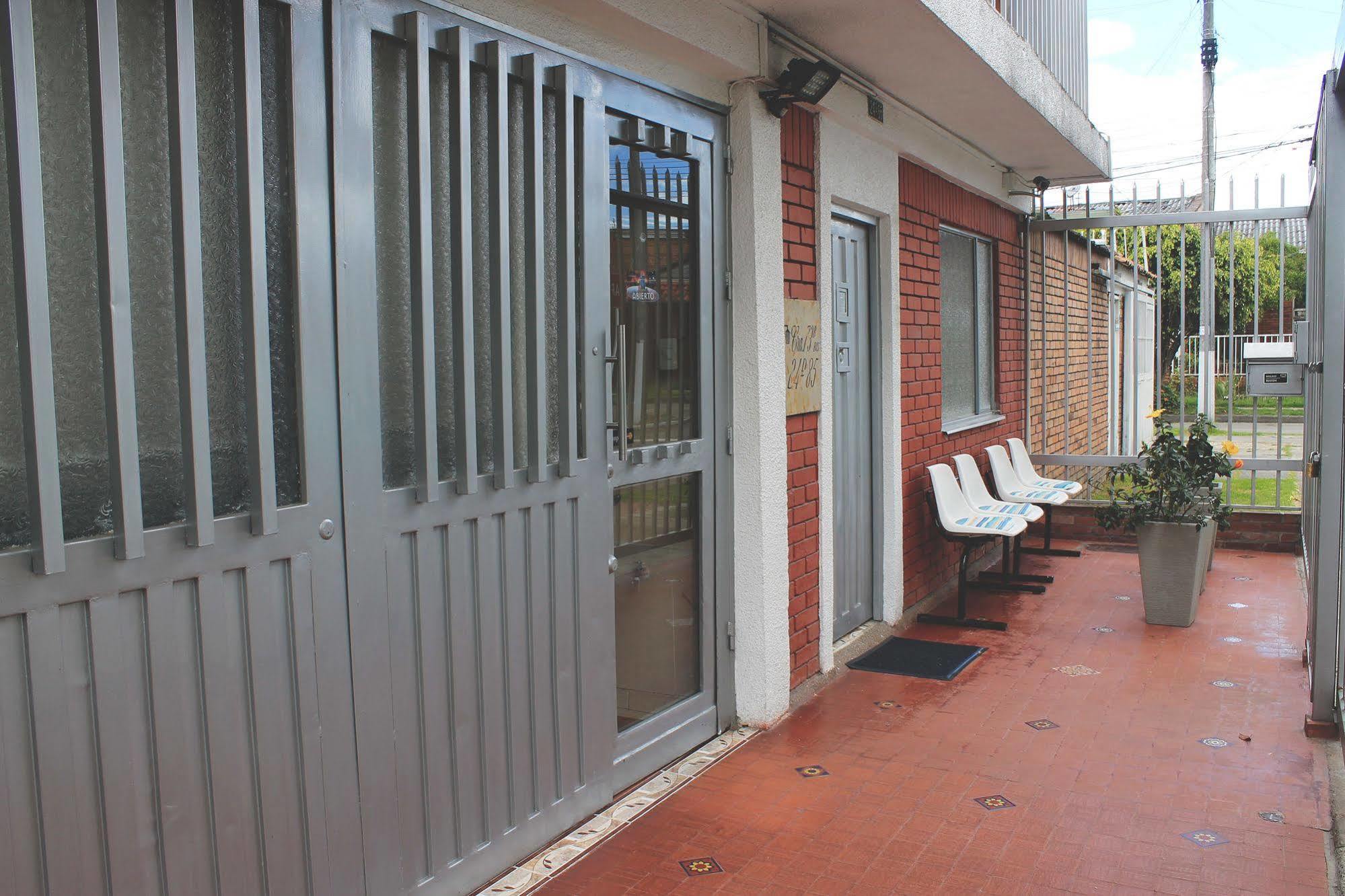 Hotel Casa Amelia 3*