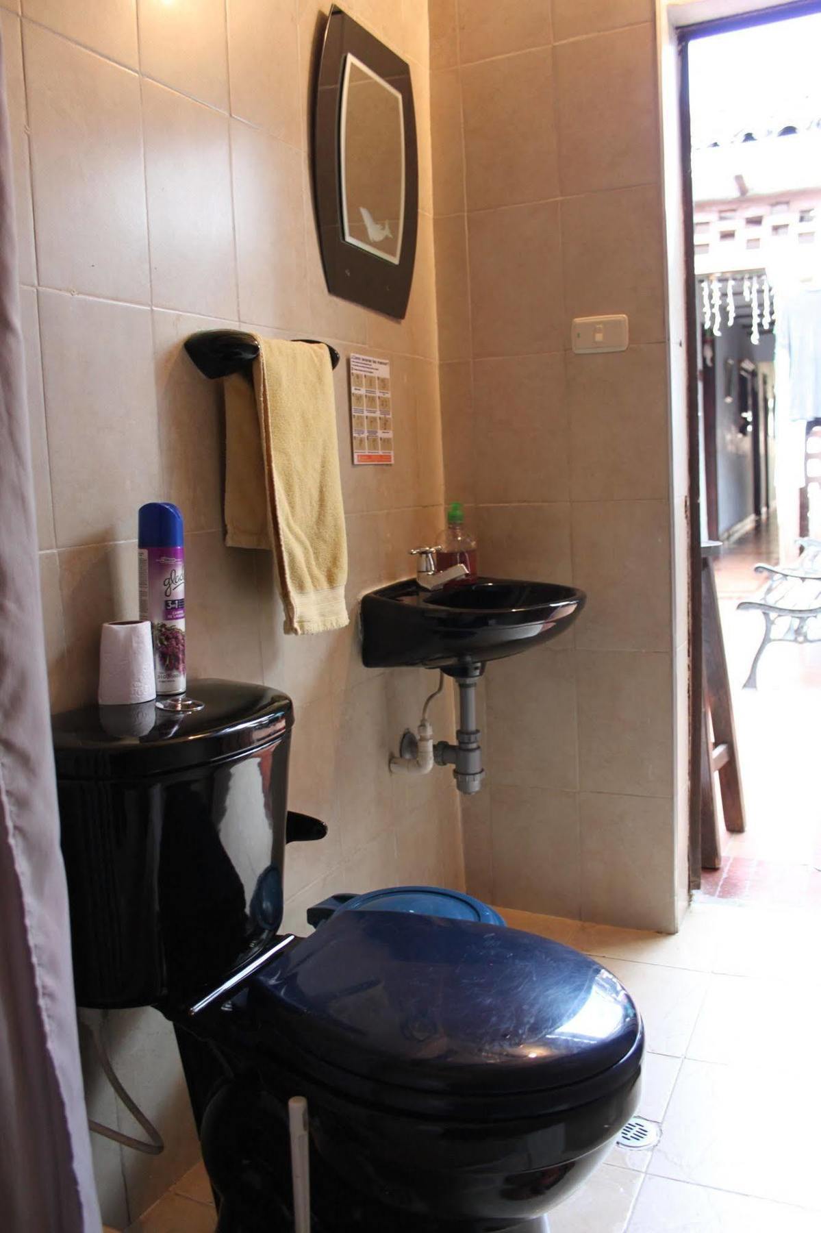 Iku Backpackers Hostal *