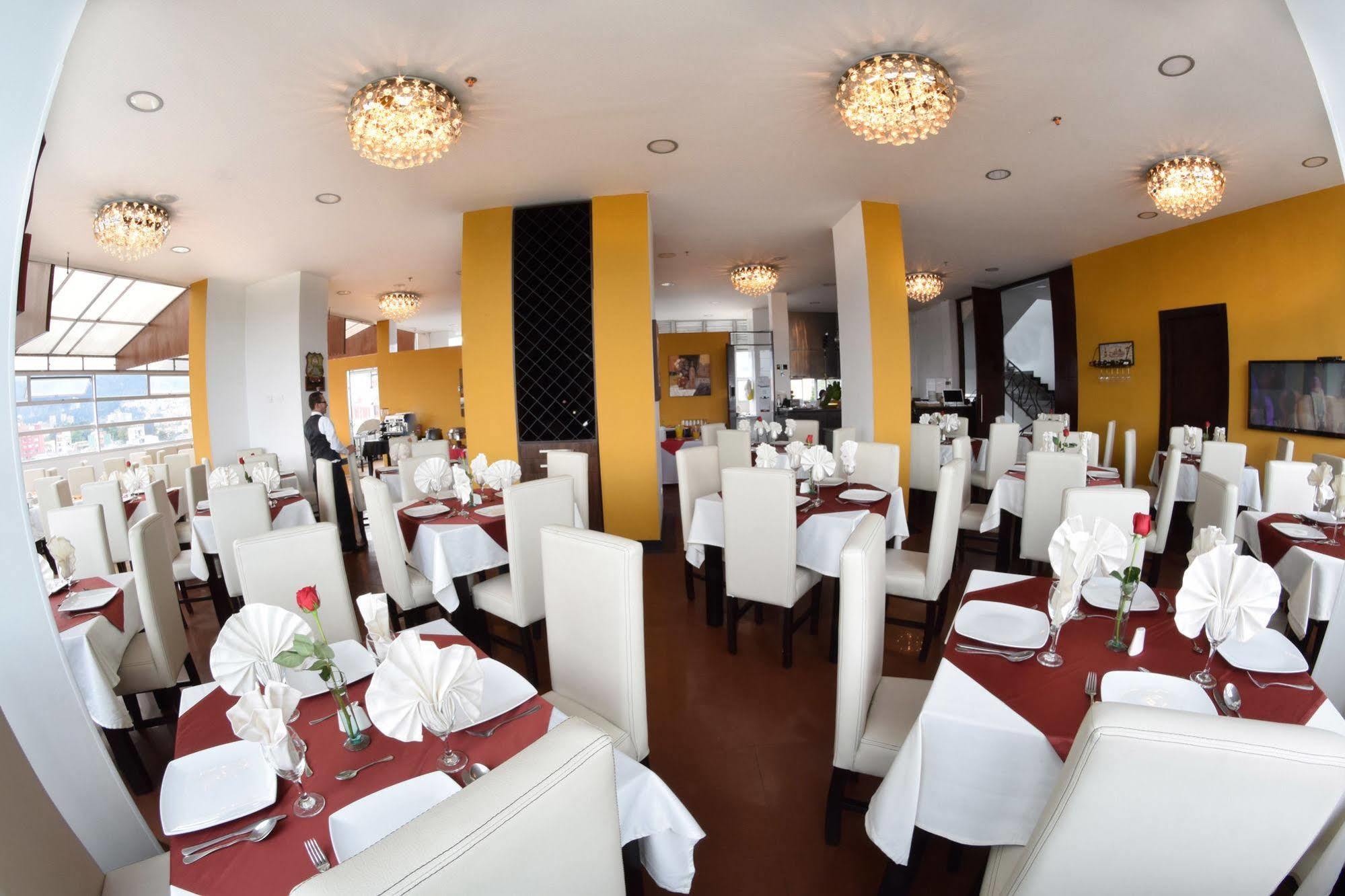 Boutique Center Hotel 4*