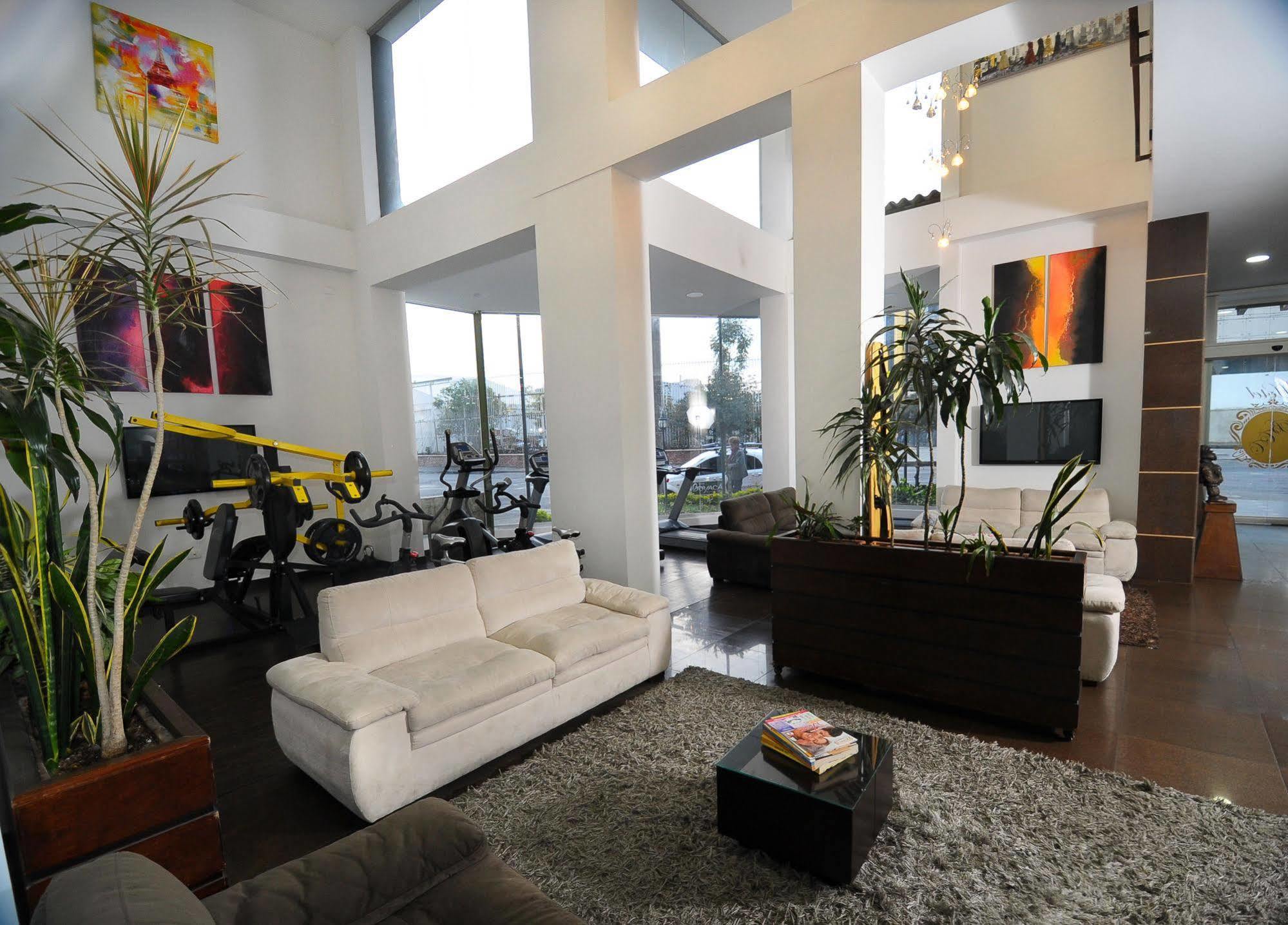 Hotel Boutique Center