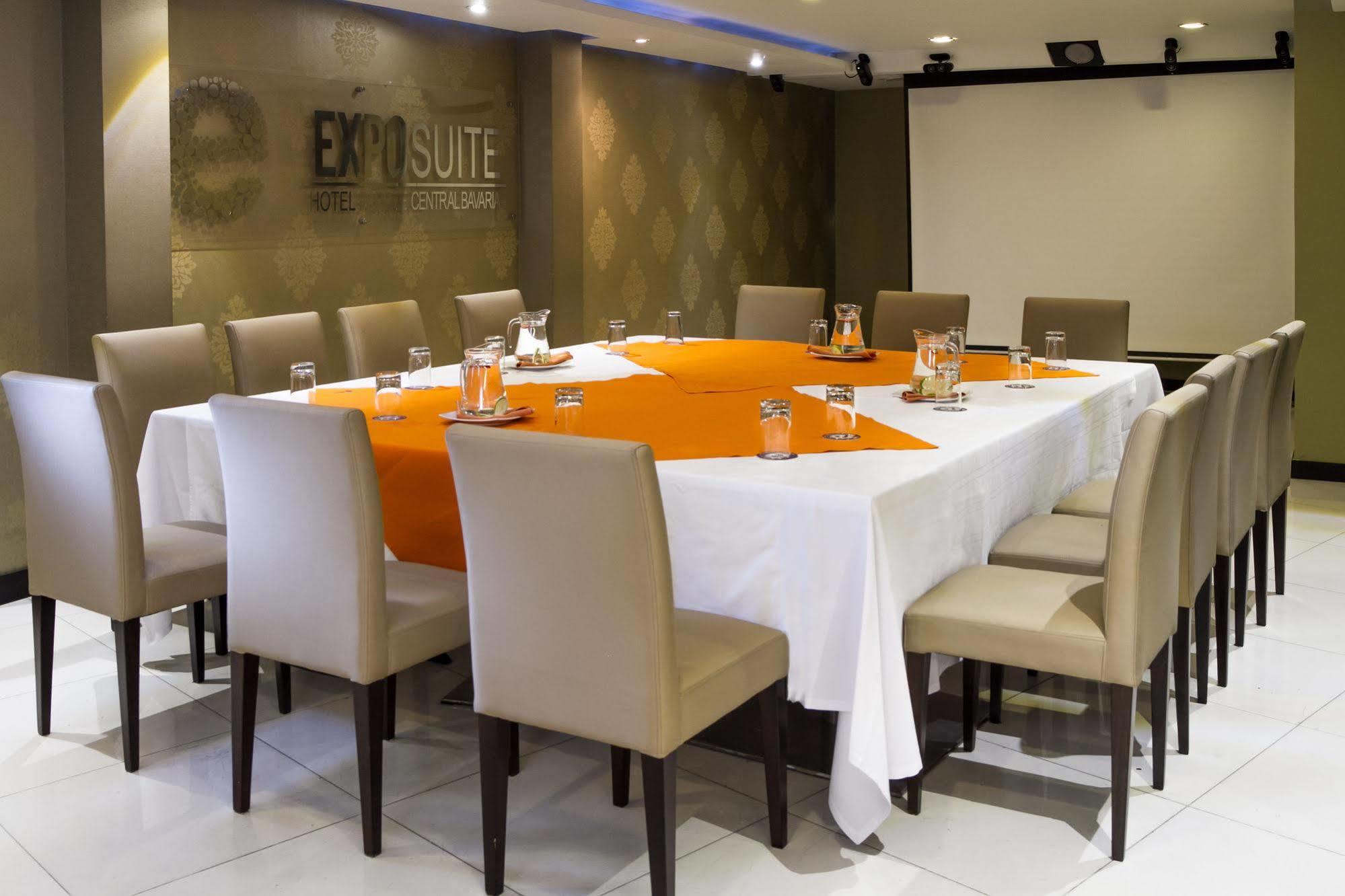 Expo Parque Bavaria Hotel 3*
