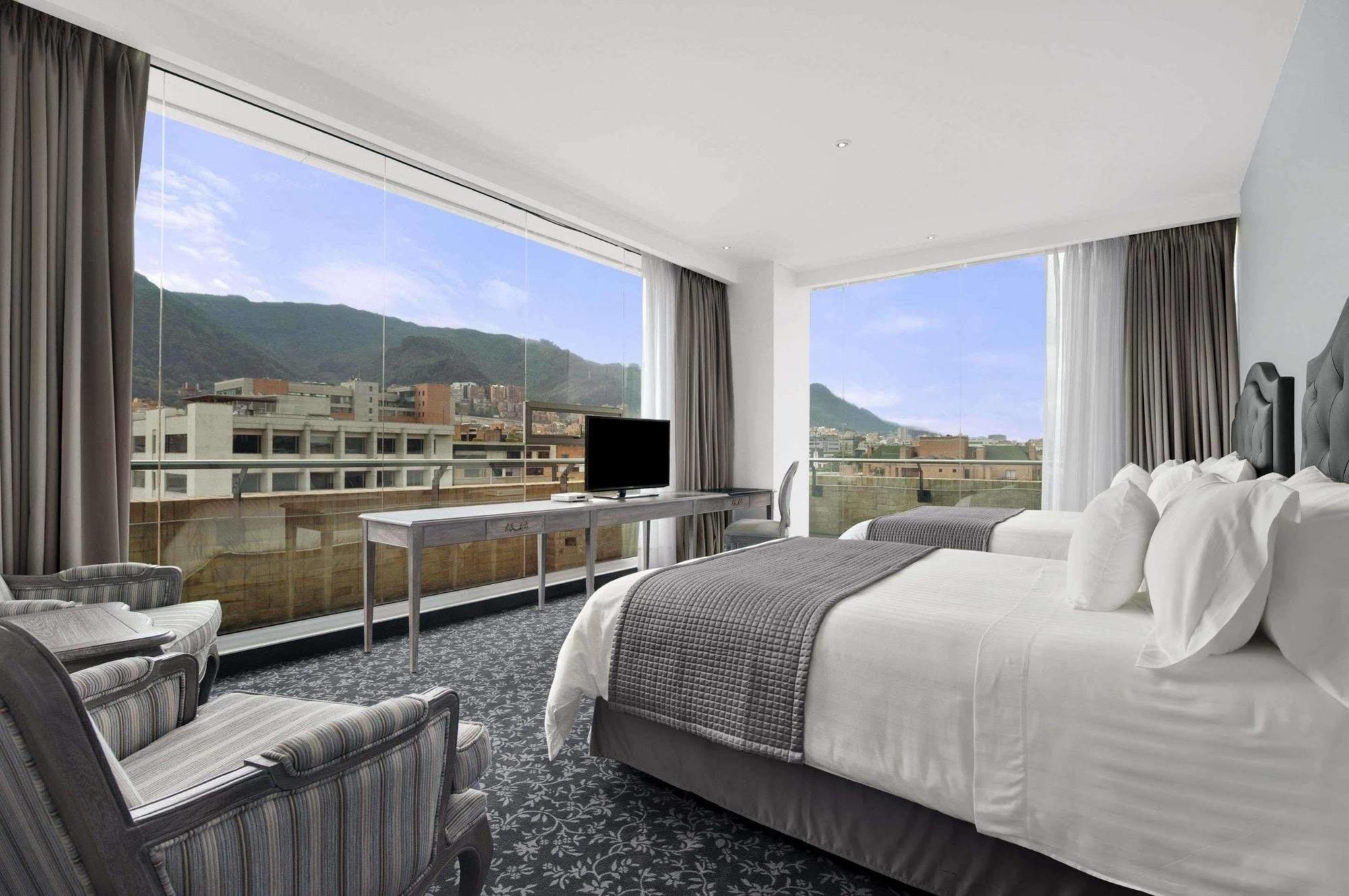 Ramada Parque 93 Hotel Bogotá