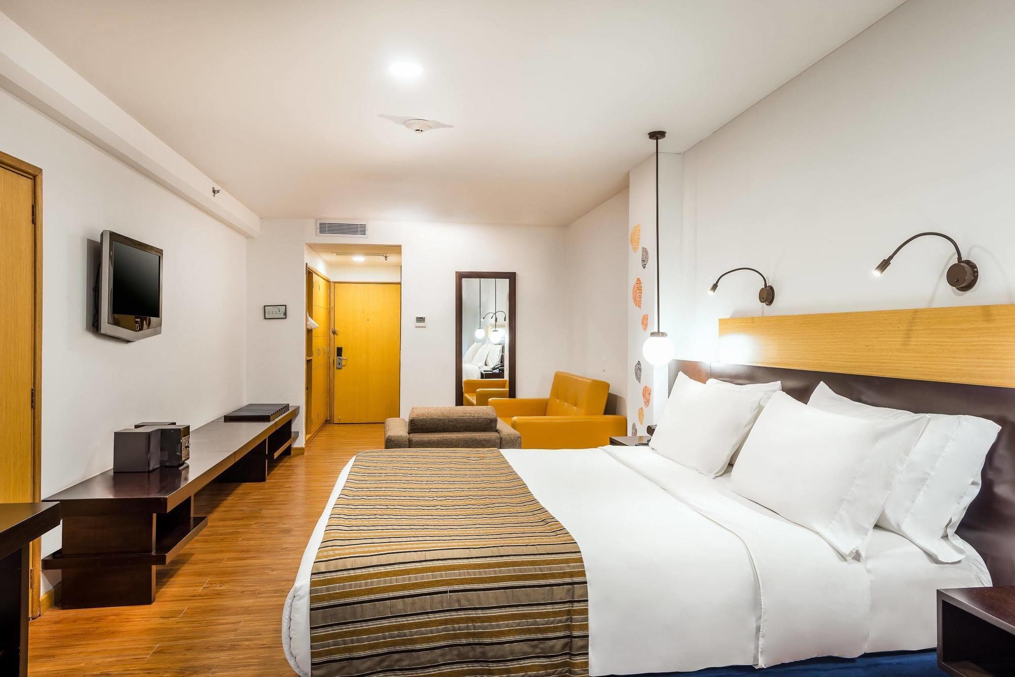 Hotel Dann Norte 4*