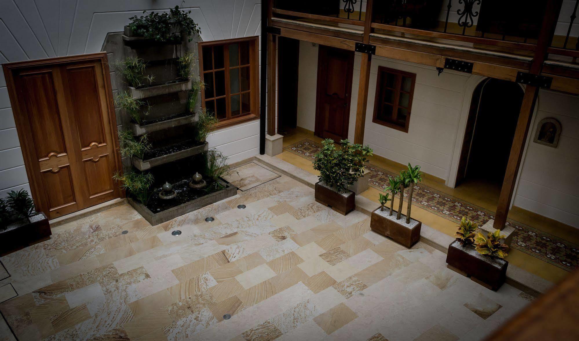 Santa Lucia Boutique Hotel