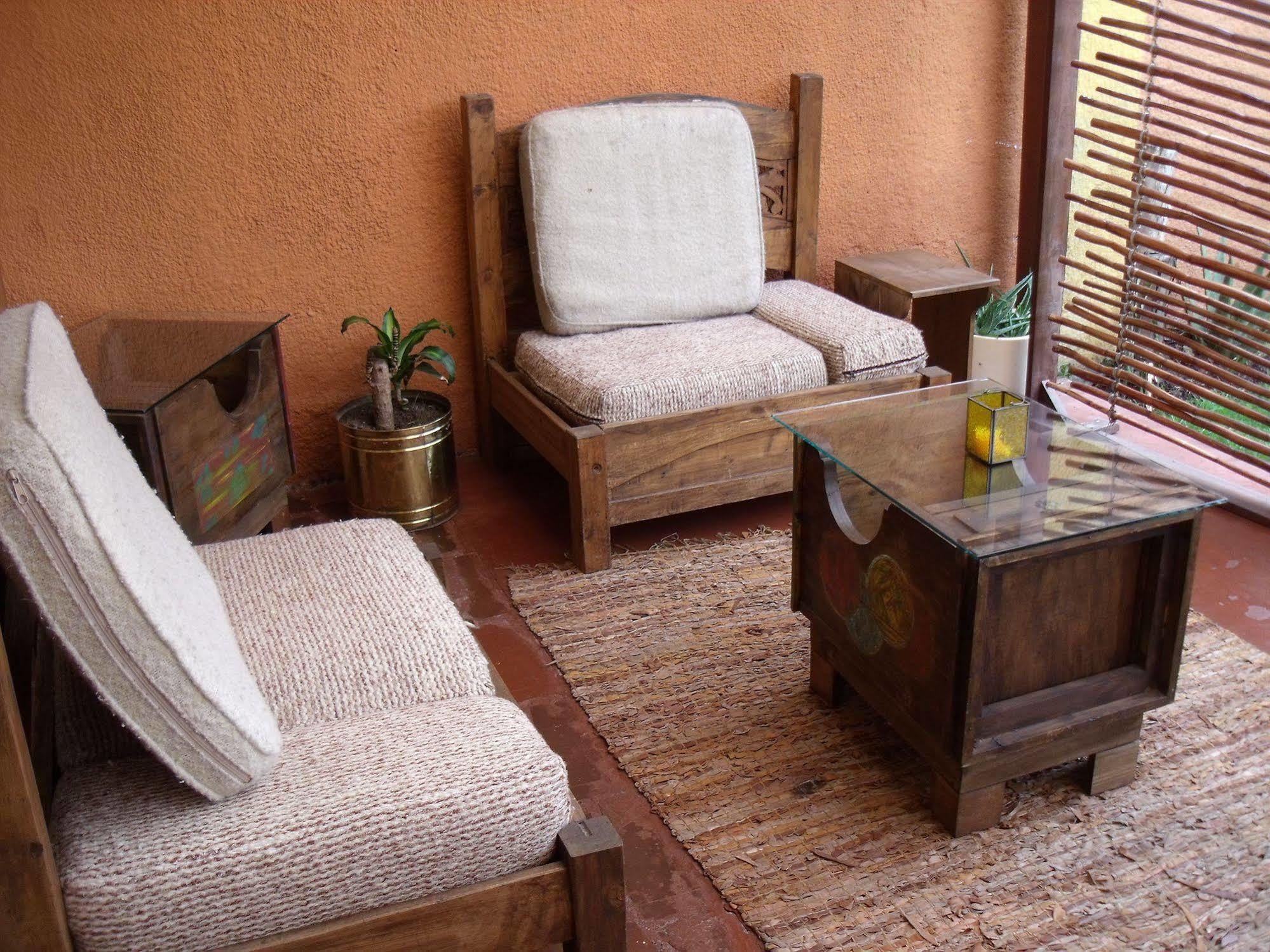 Indian Palace Boutique Hotel 4*