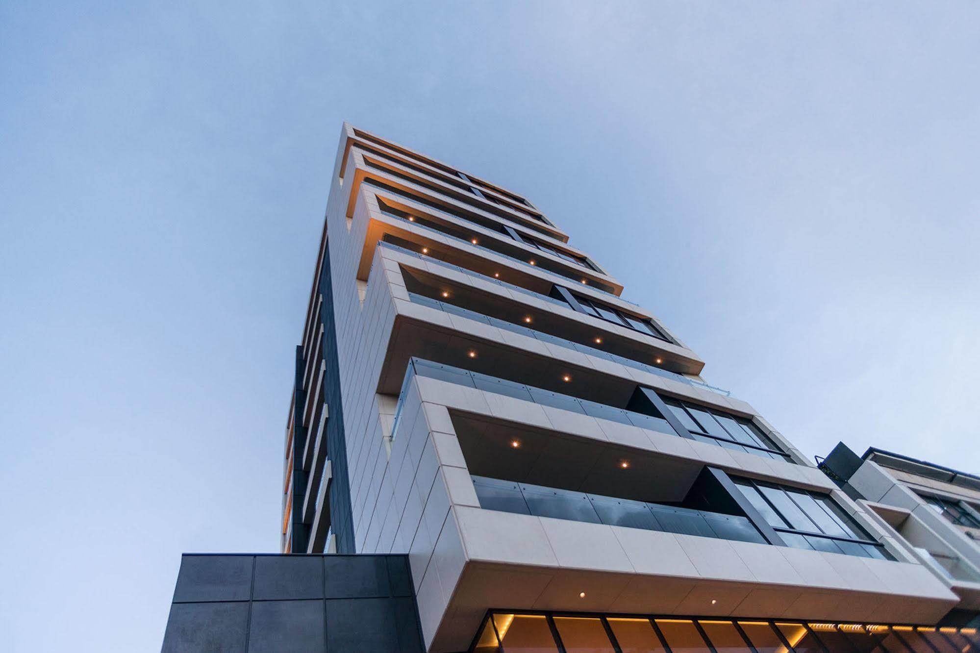 8010 Urban Living- Luxury Experience Apartahotel 5*
