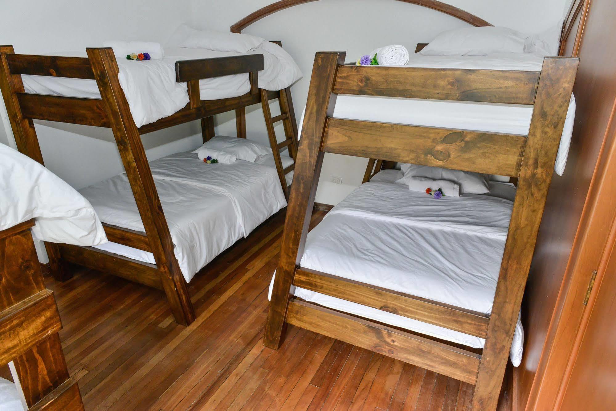 Mi Llave Hostels Pensión 2*