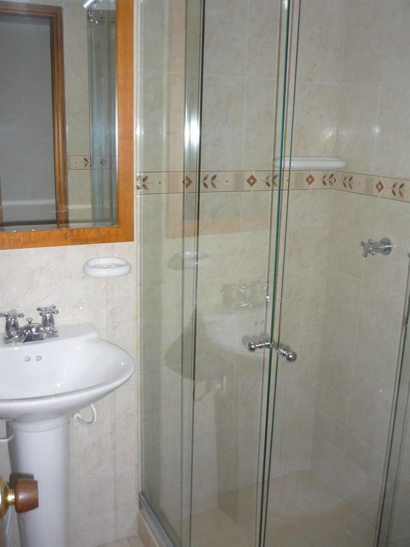 Hotel Casa La Riviera 3*