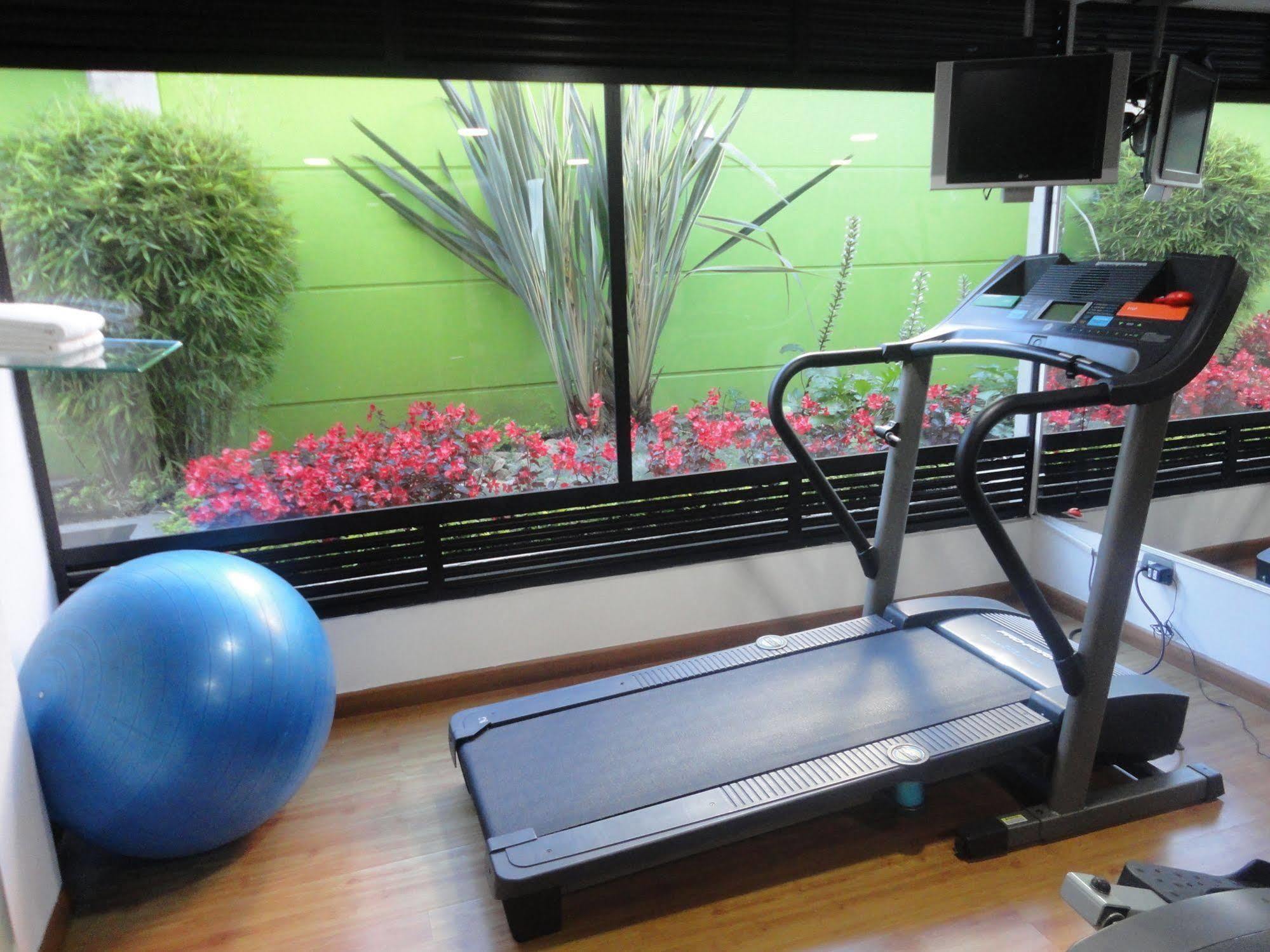 Apartahotel Travelers Obelisco 4*