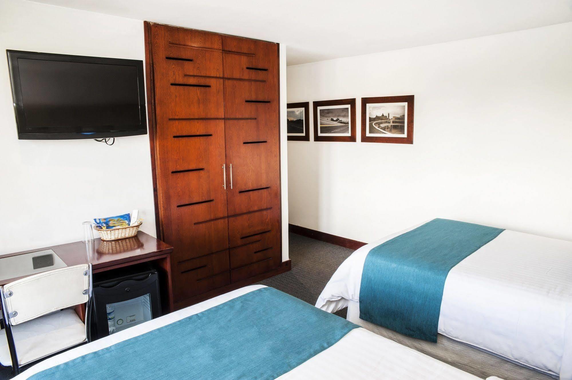 Hotel Virrey Park 3*