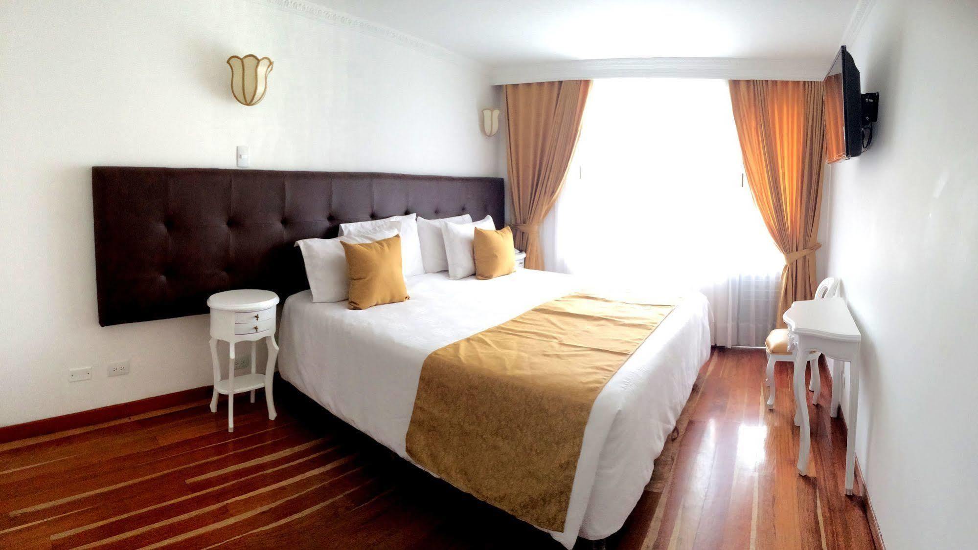 Hotel Boutique Feria Internacional 3*